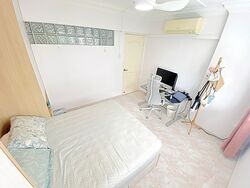 Blk 223 Bukit Batok East Avenue 3 (Bukit Batok), HDB Executive #502705551